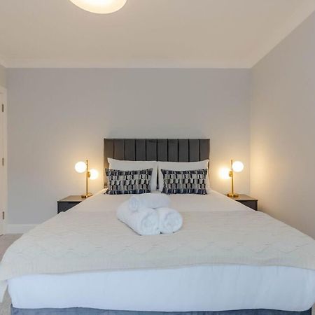 Dragon Suites - Ladon Suite - 2 Bed City Centre Luxury Apartment Edinburgh Exterior photo